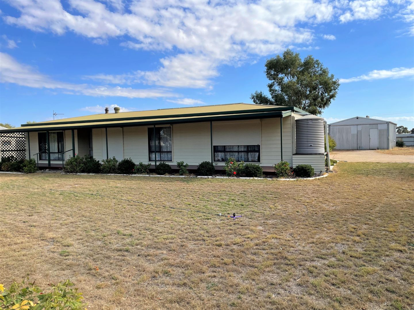 16 Railway Terrace North, Lameroo SA 5302, Image 2