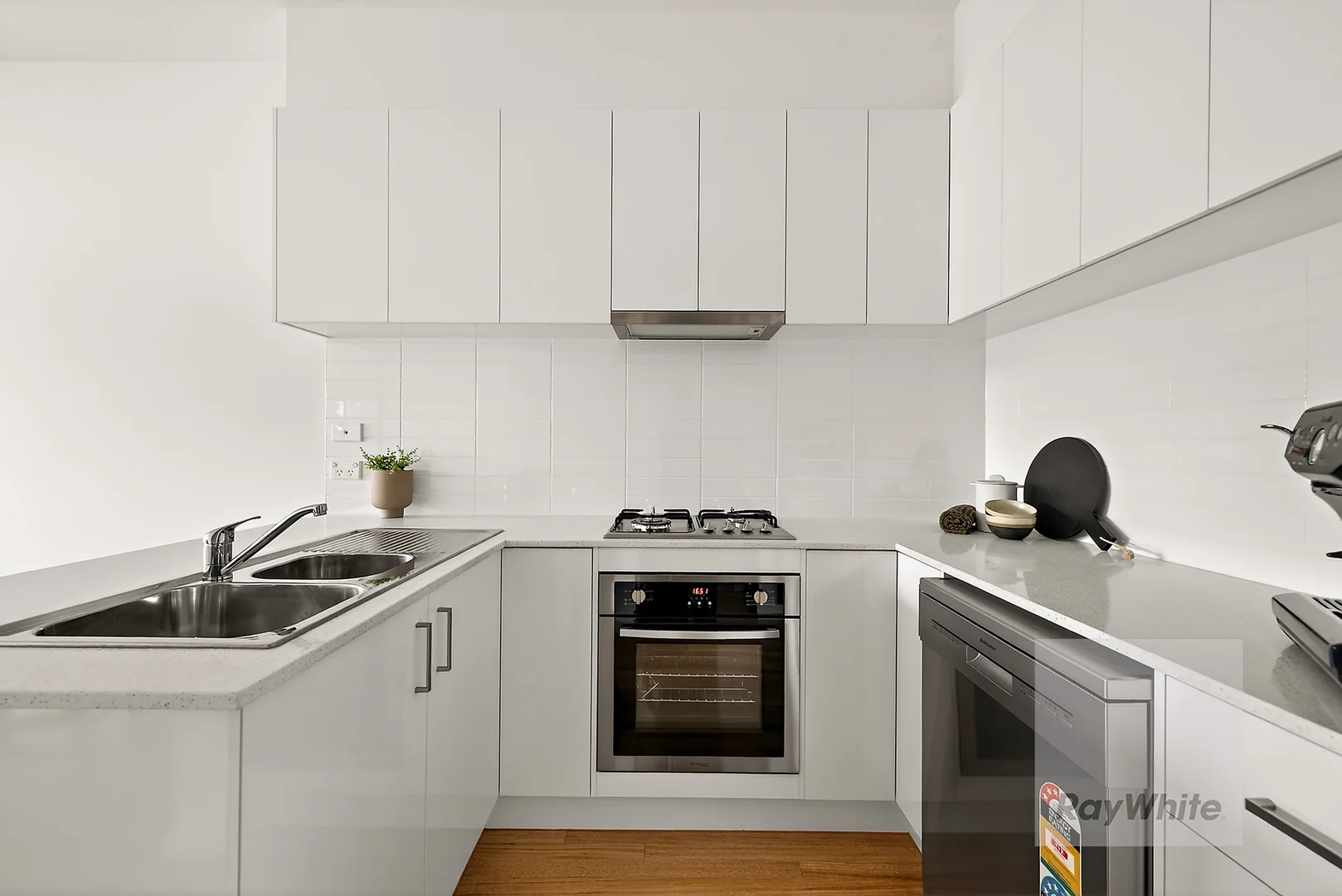 Additional image 3 of 37 Pullyblank Parade, Bundoora VIC 3083