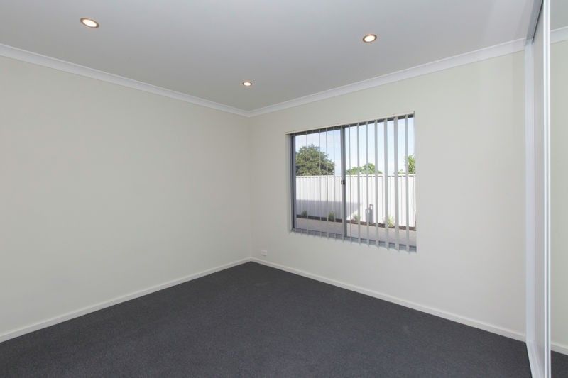 2/22 Myimbar, Nollamara WA 6061, Image 2