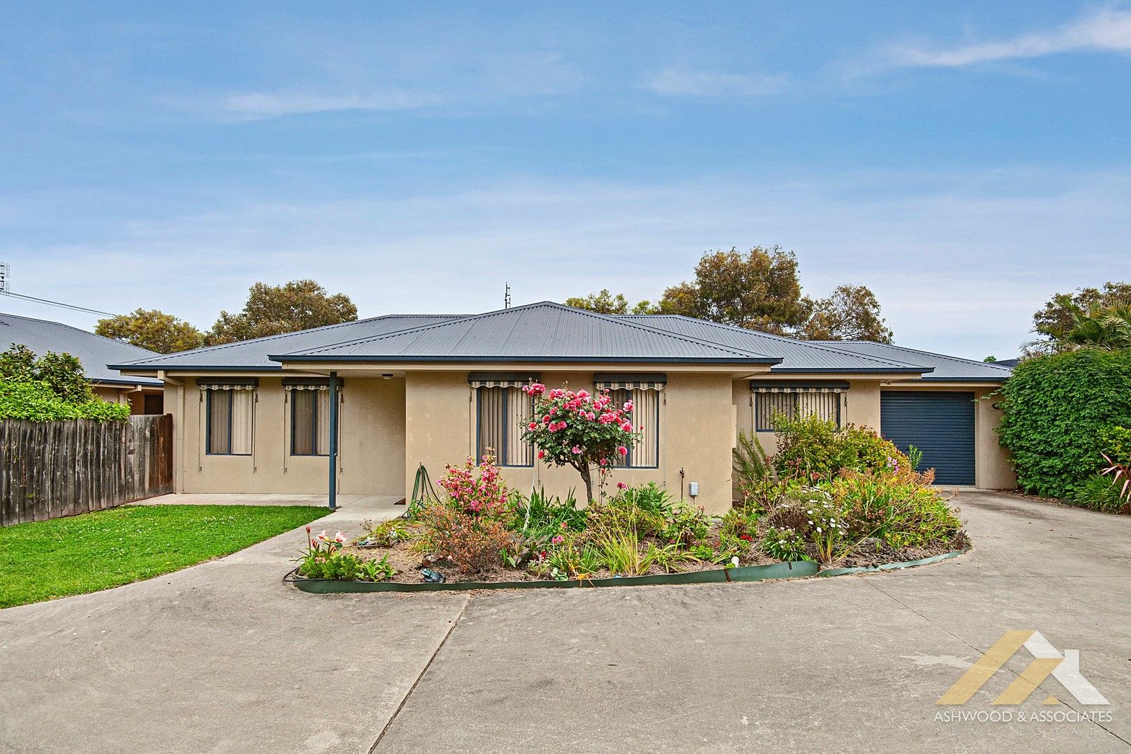 Unit 2/60 Turnbull St, Bairnsdale VIC 3875, Image 0