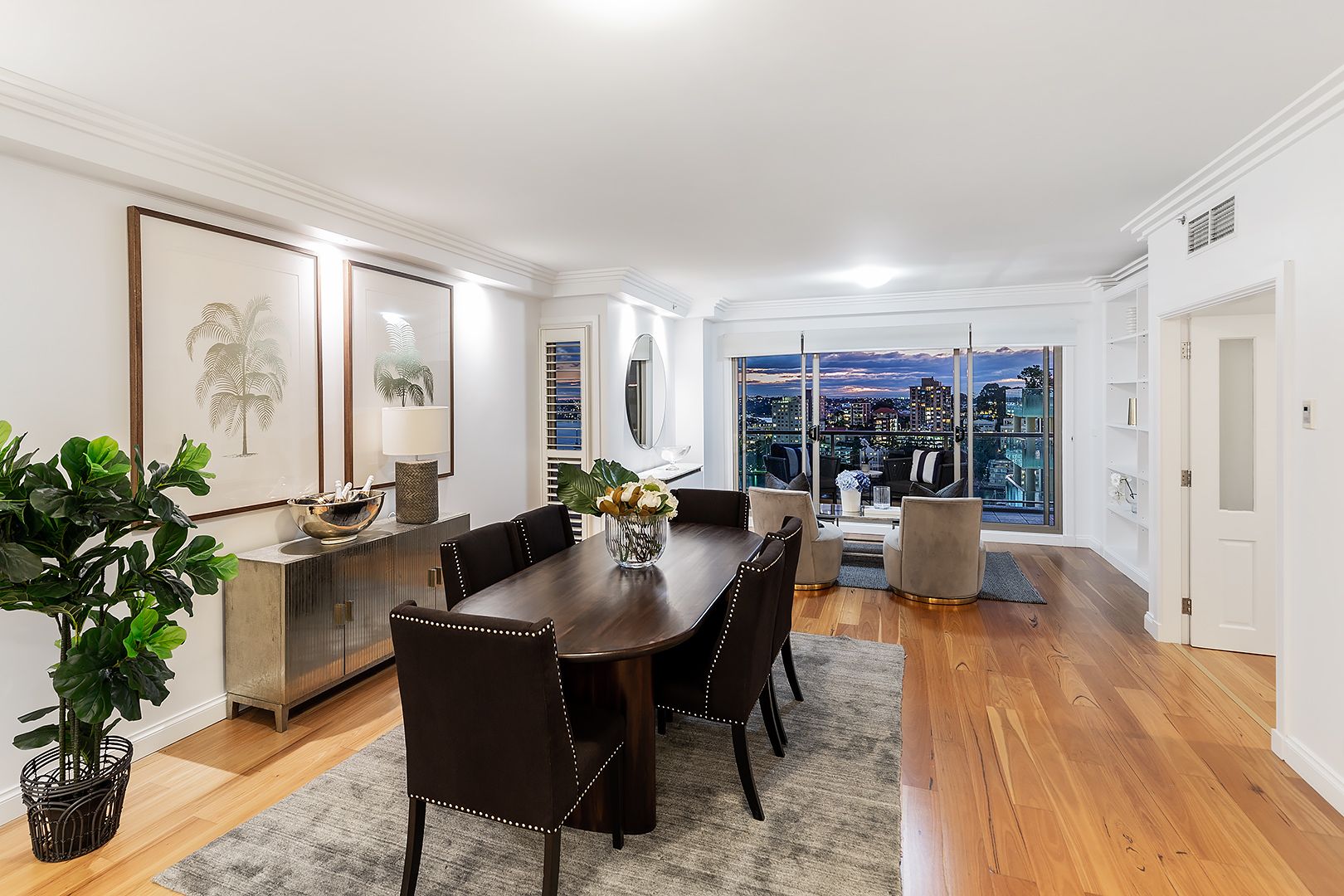 3 bedrooms Apartment / Unit / Flat in 13A/70 Alfred St MILSONS POINT NSW, 2061