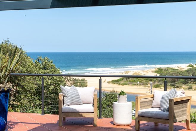Picture of 16 Seaview Crescent, STANWELL PARK NSW 2508