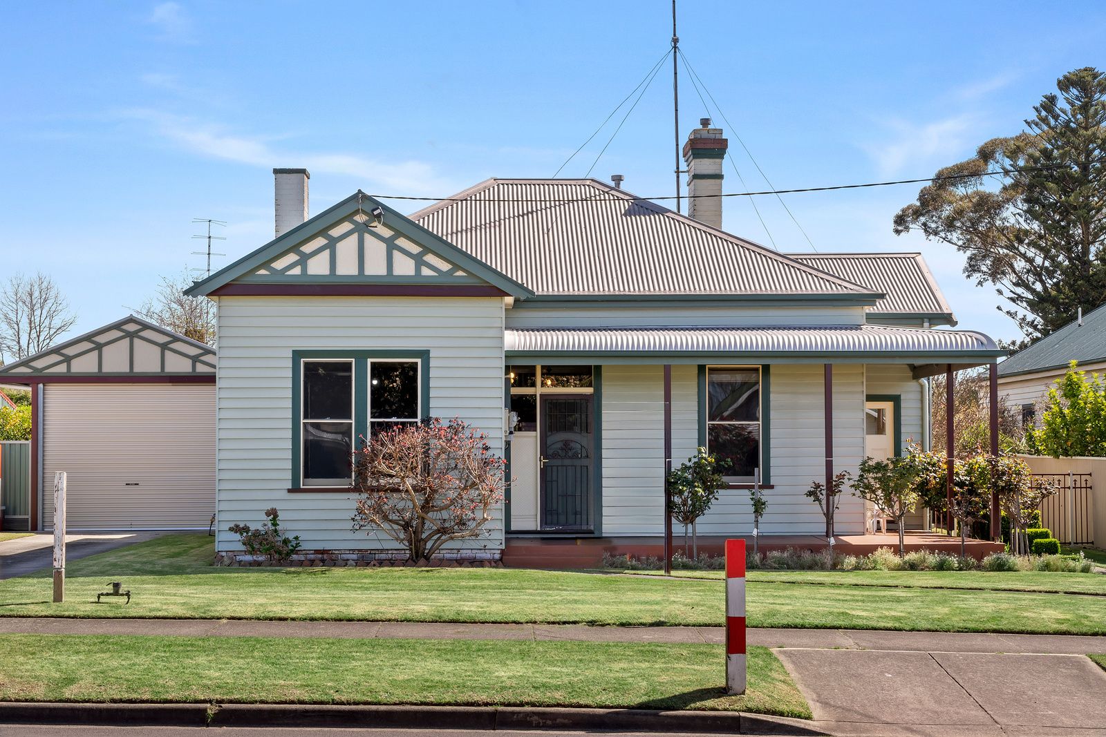 4 bedrooms House in 49 Gravesend Street COLAC VIC, 3250