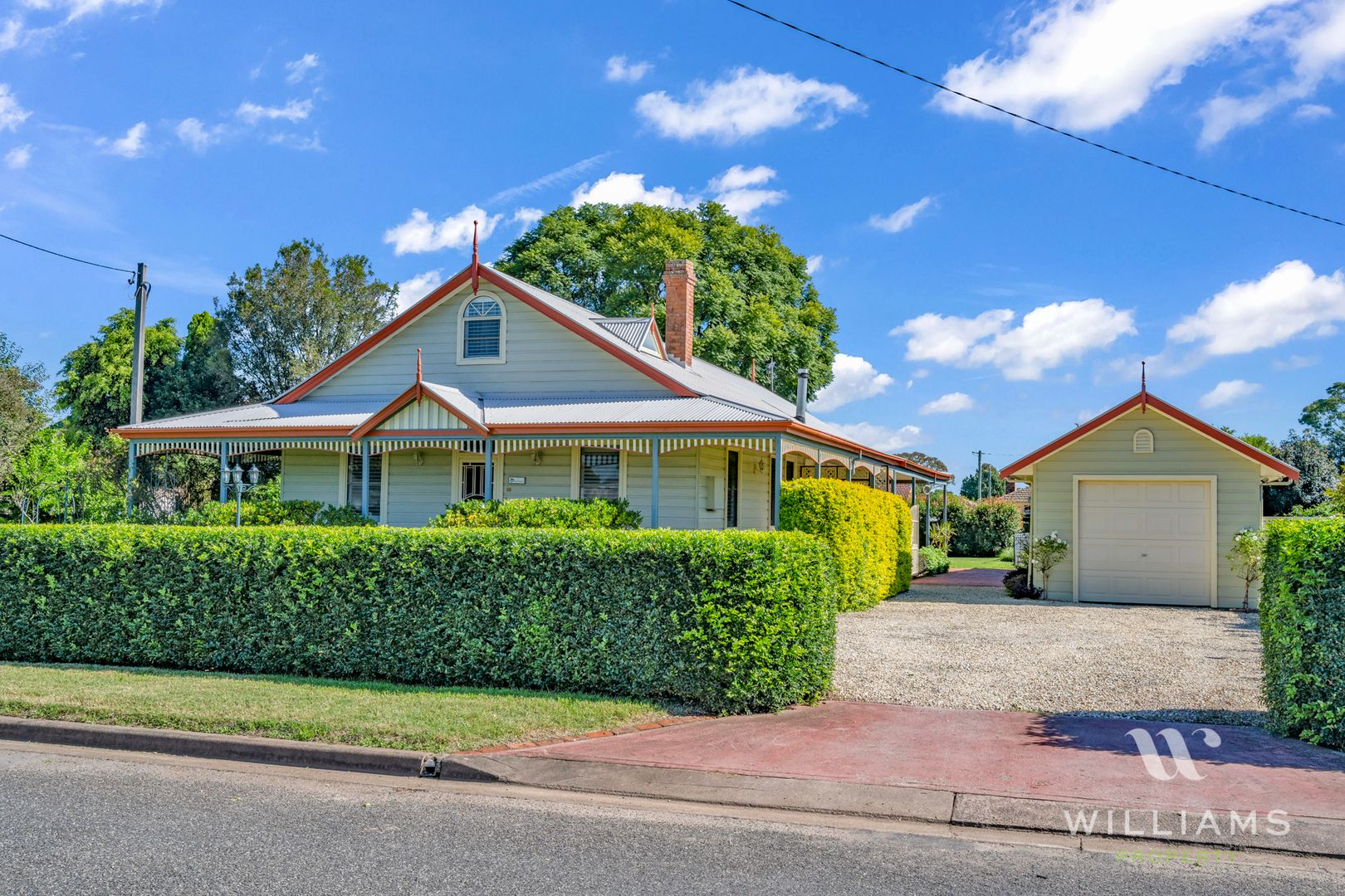 16 Kent Street, Singleton NSW 2330, Image 2