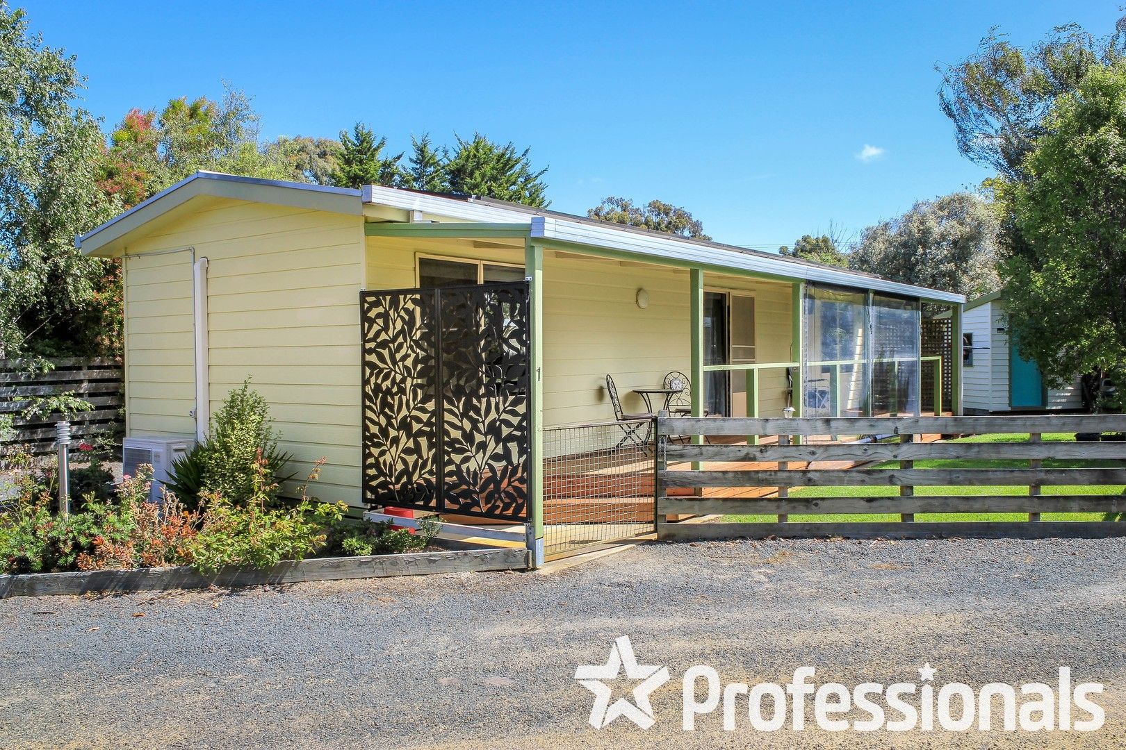 15 Lawrence Street, Port Albert VIC 3971, Image 0