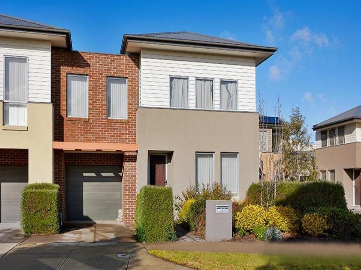 3 bedrooms Townhouse in 53 Ringtail Circuit MAIDSTONE VIC, 3012