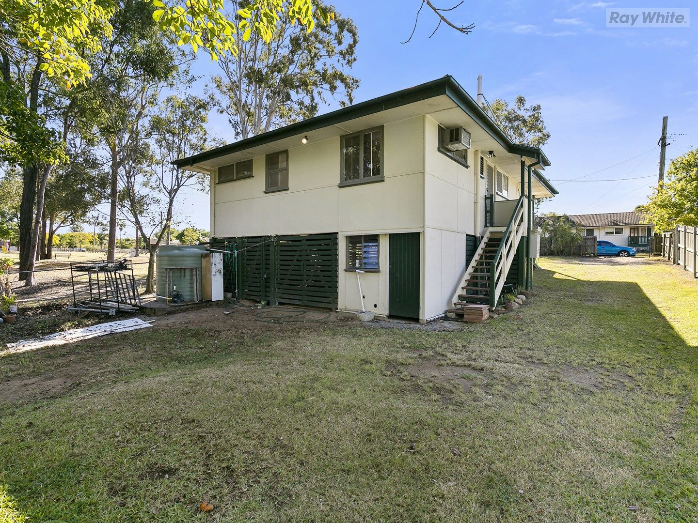 8 Hayden Street, Riverview QLD 4303