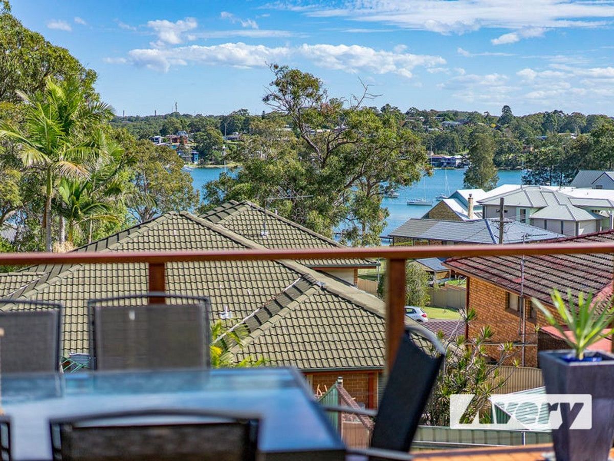 44 Alkrington Avenue, Fishing Point NSW 2283, Image 1