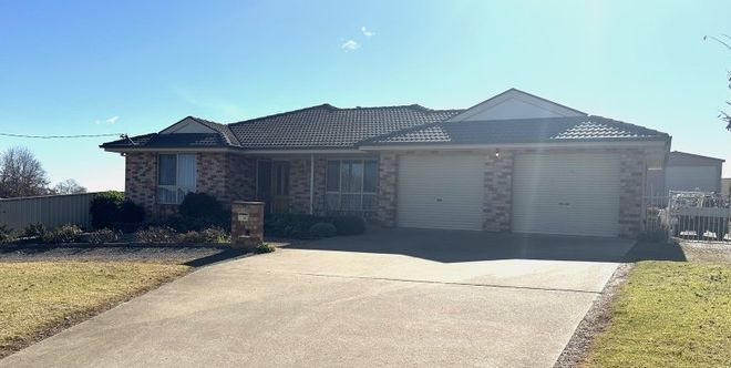 Picture of 10 Mitchell Street, YASS NSW 2582