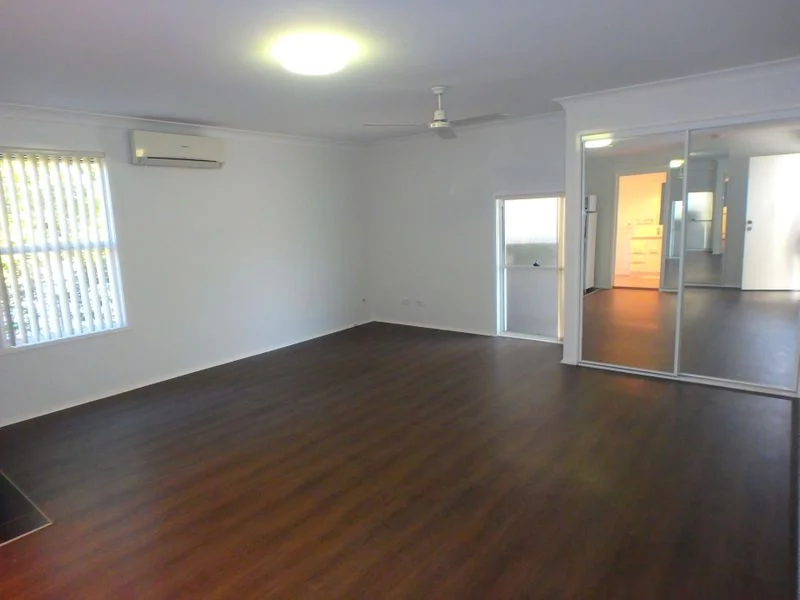 Additional image 2 of 2/8 Sydney Street, Fairfield QLD 4103