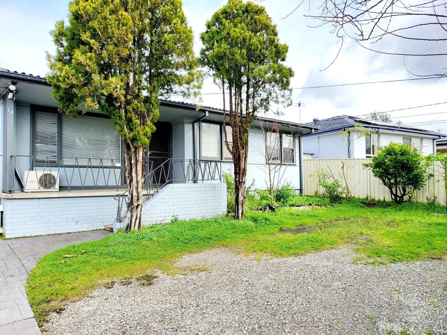 House in 14 Montrose ave, FAIRFIELD WEST NSW, 2165