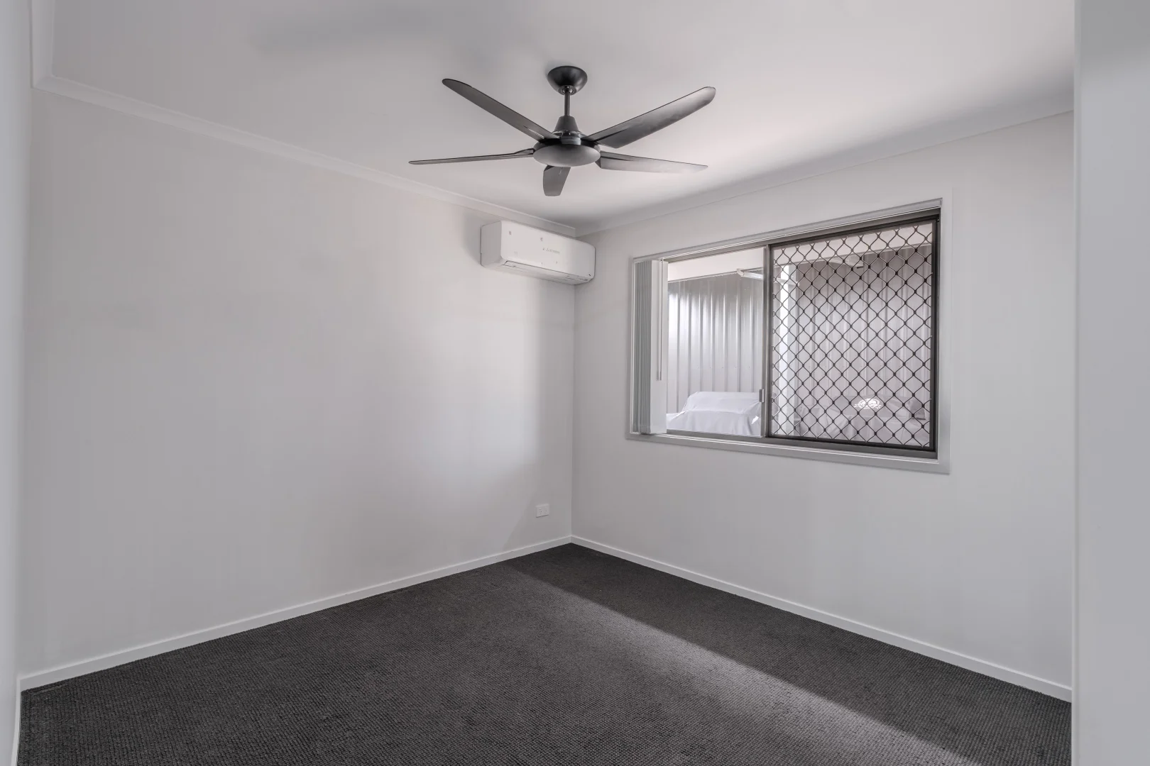 Additional image 5 of 17 Larissa Way, Urangan QLD 4655