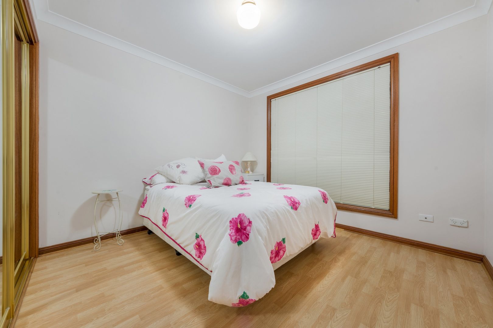 5/5 Jacquinot Place, Glenfield NSW 2167, Image 2