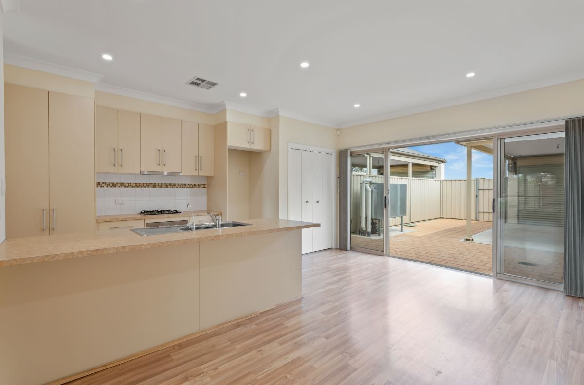 3/198 Tapleys Hill Road, Seaton SA 5023, Image 2