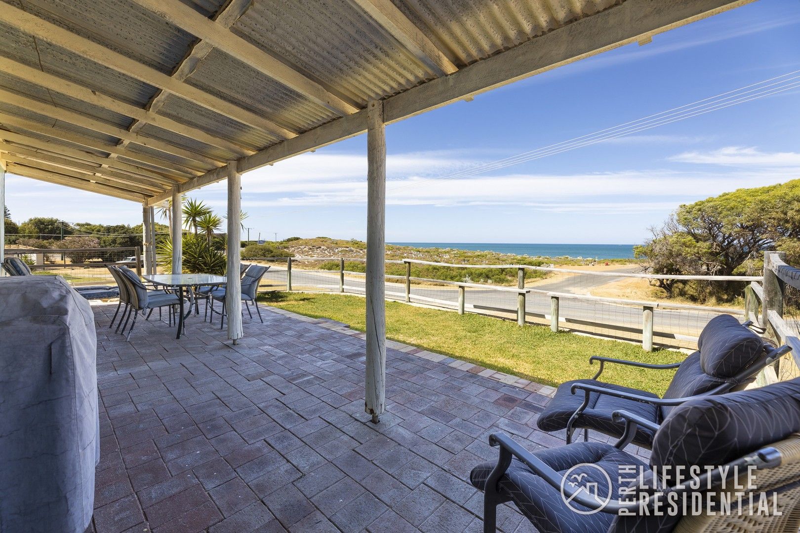 7 Forrester Road, Guilderton WA 6041, Image 0