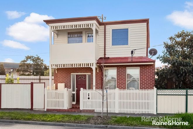 Picture of 10 Geelong Street, KINGSVILLE VIC 3012