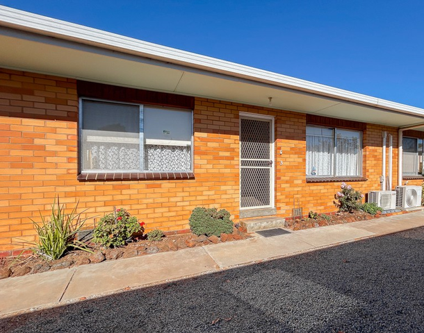 3/182 Boundary Street, Kerang VIC 3579