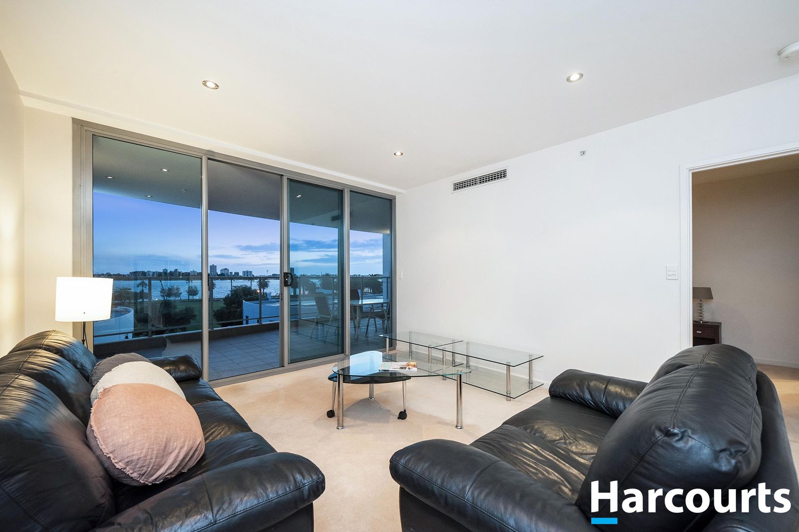 23/132 Terrace Road, Perth WA 6000, Image 2