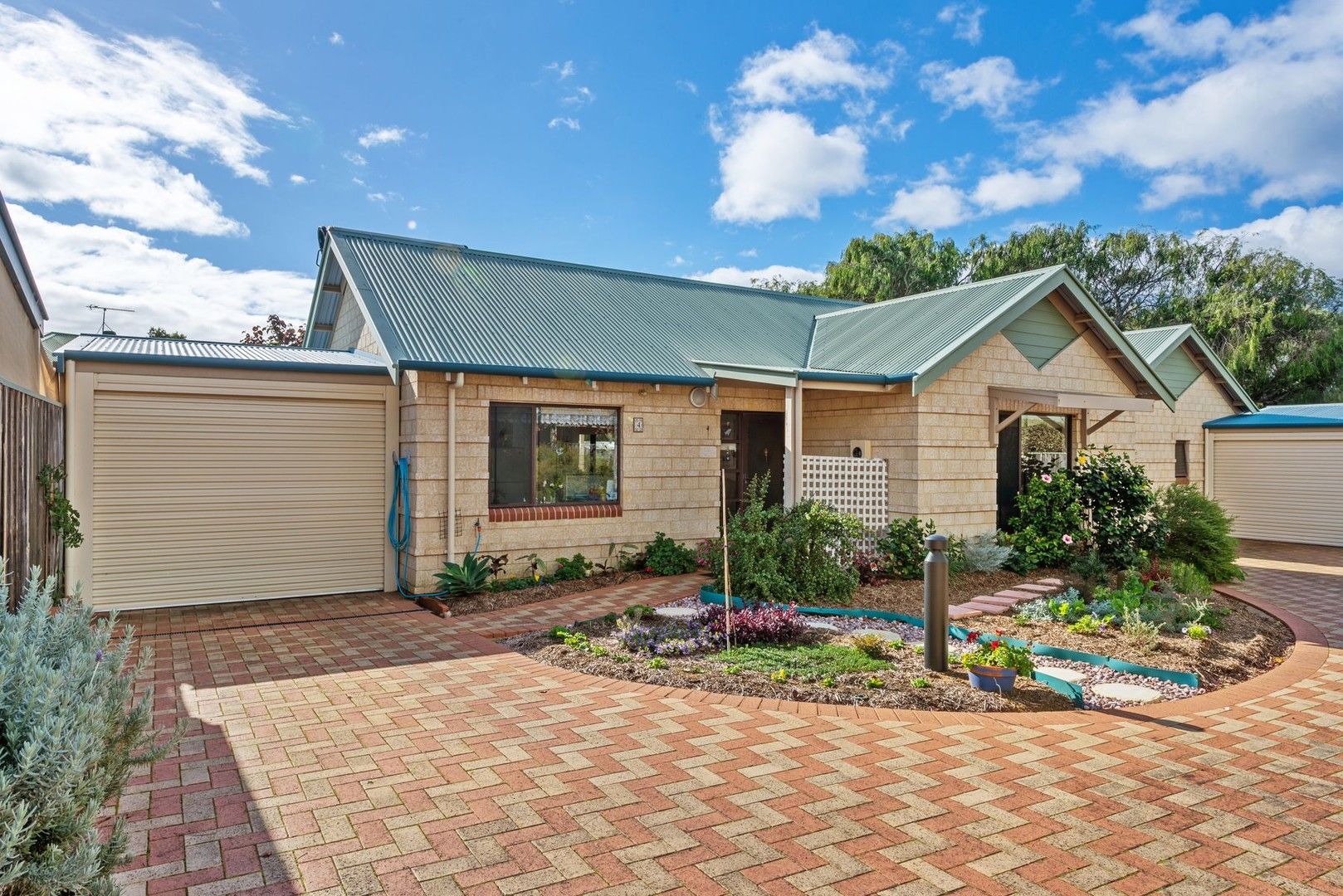 4/6 Alanta Elbow, Dunsborough WA 6281, Image 0