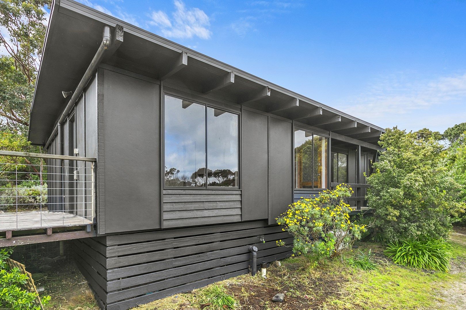 10 Philip Street, Aireys Inlet VIC 3231, Image 2
