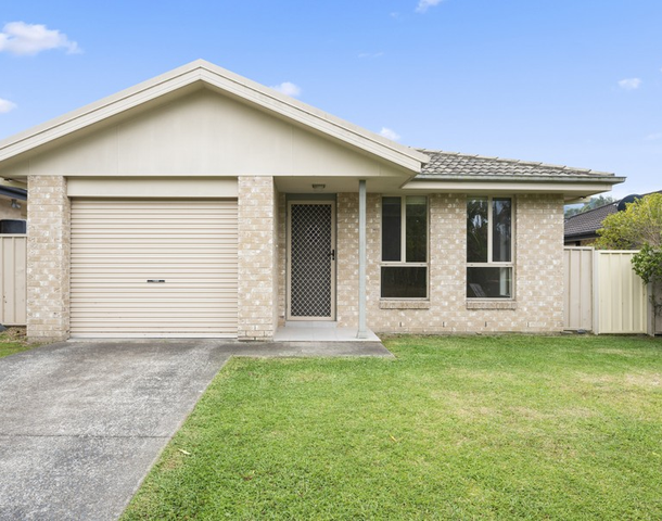 12 Carrall Close, Coffs Harbour NSW 2450