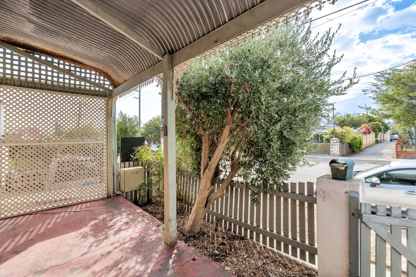 Additional image 2 of 27 South Street, South Fremantle WA 6162