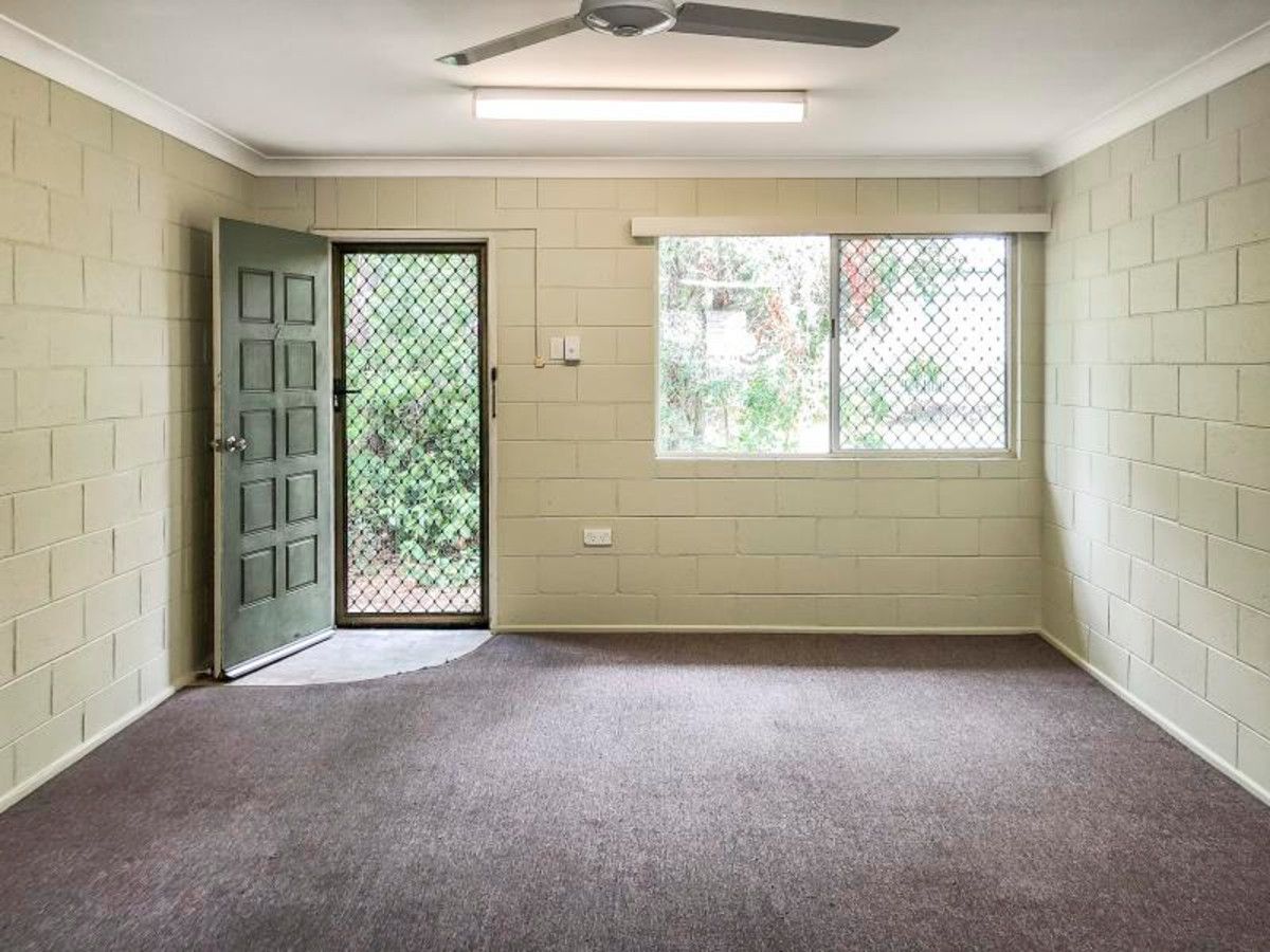 2/72 Leamington Street, Berserker QLD 4701, Image 1