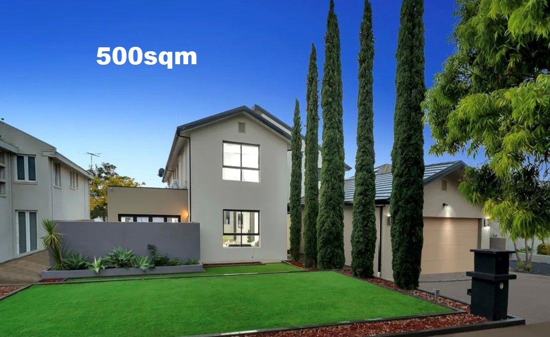 47 Sanctuary Lakes South Boulevard, Point Cook VIC 3030 Domain