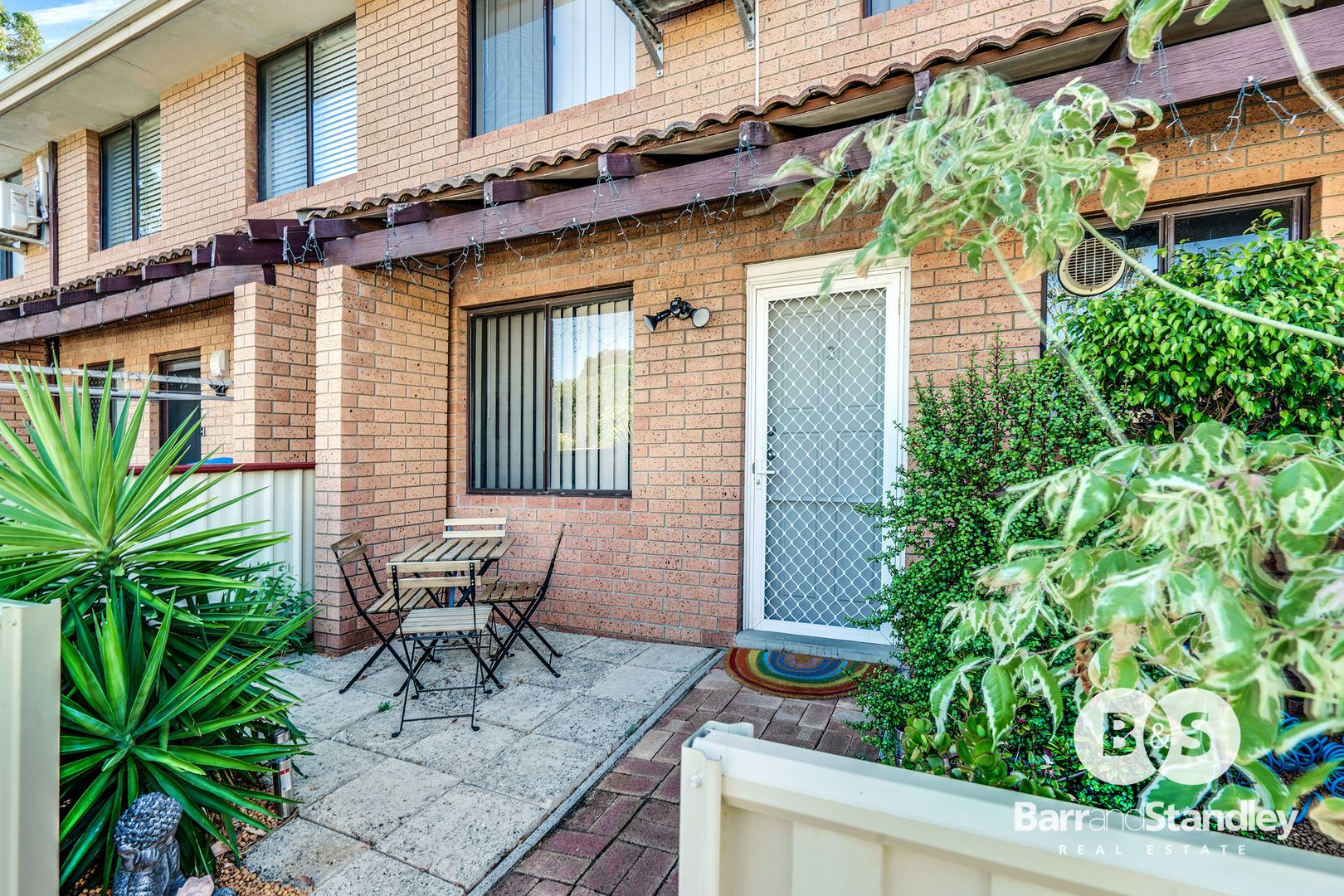 2/4 Braund Street, Bunbury WA 6230 Domain