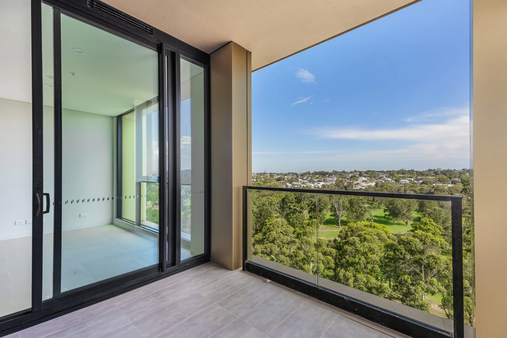 Additional image 3 of 806/455E Captain Cook Drive, Woolooware NSW 2230