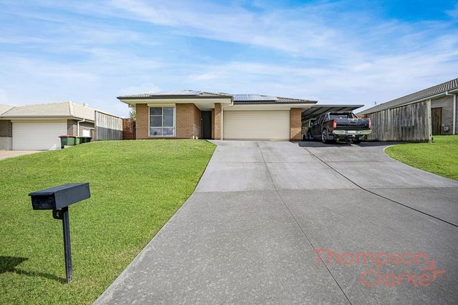 Picture of 4 Bowerbird Close, ABERGLASSLYN NSW 2320