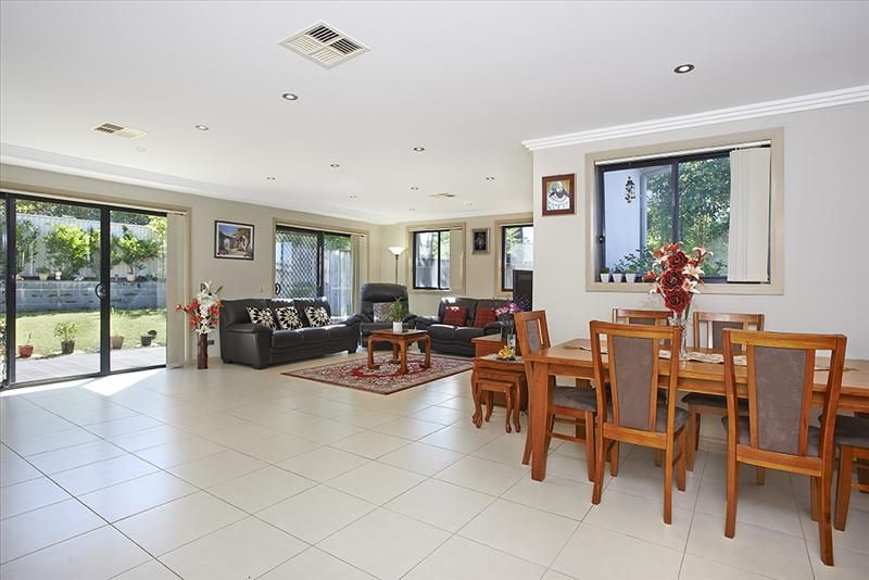 7/3-7 James Street, Baulkham Hills NSW 2153, Image 2