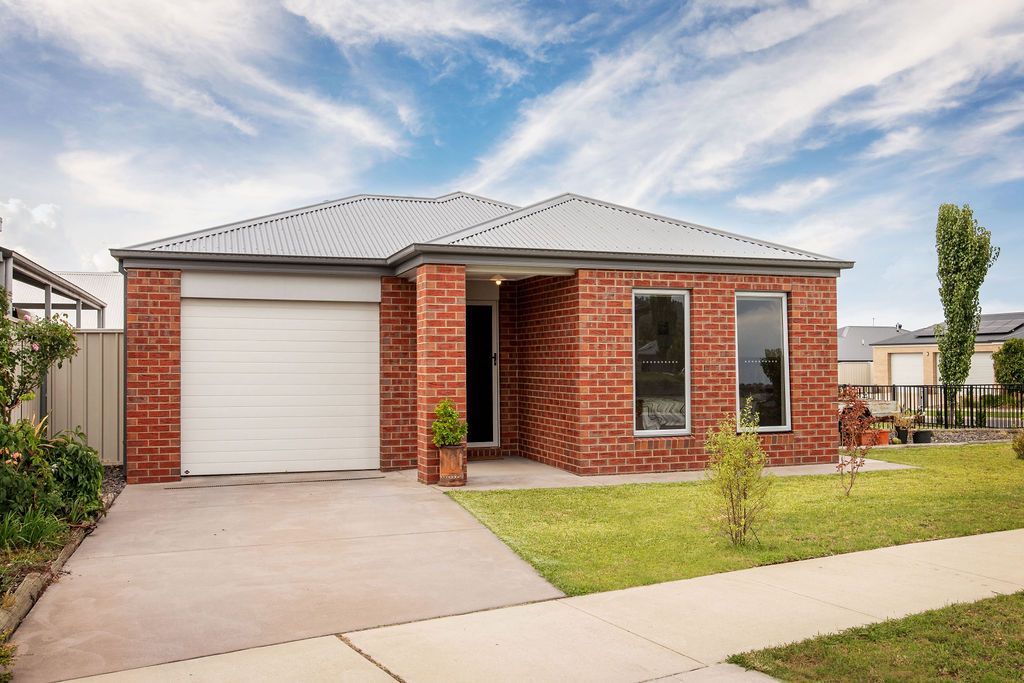 9 Rubicon Street, West Wodonga VIC 3690 House For Rent Domain