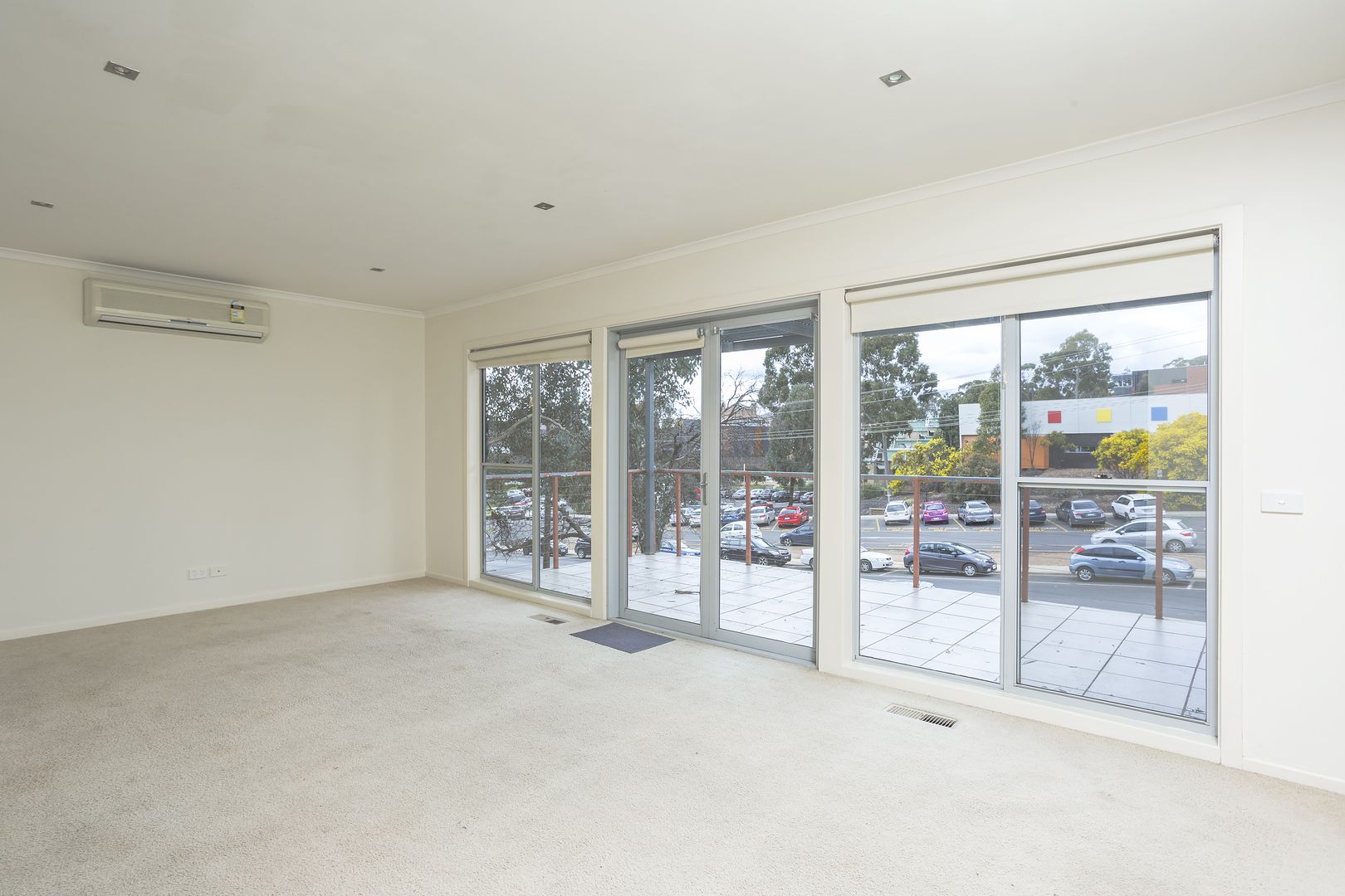 1/22 Sharon Street, Flora Hill VIC 3550, Image 2