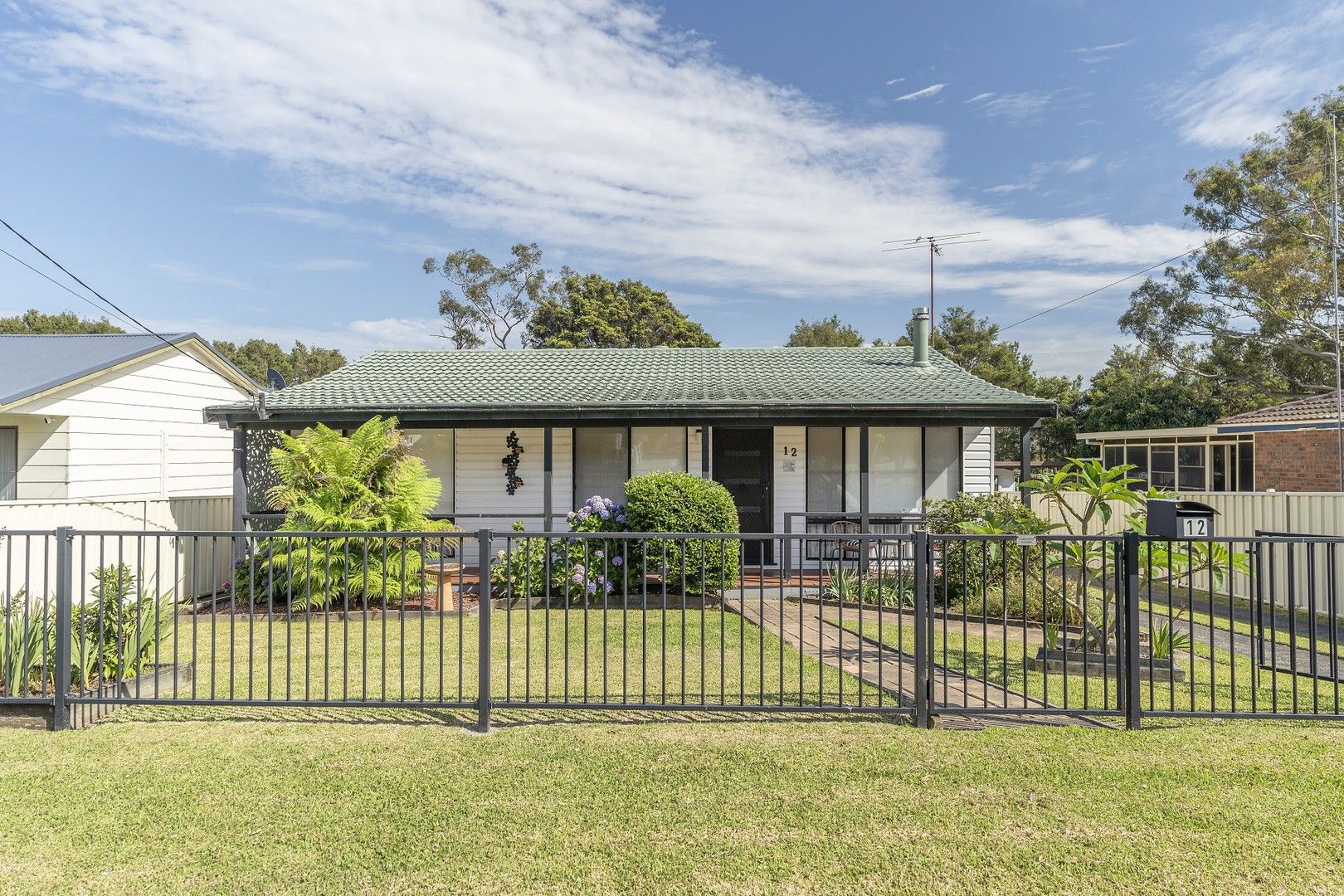 12 Catherine Street, Mannering Park NSW 2259, Image 1