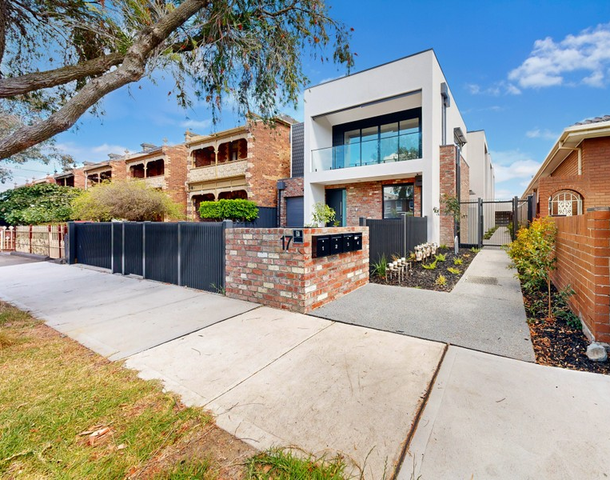 2/17 Hudson Street, Coburg VIC 3058