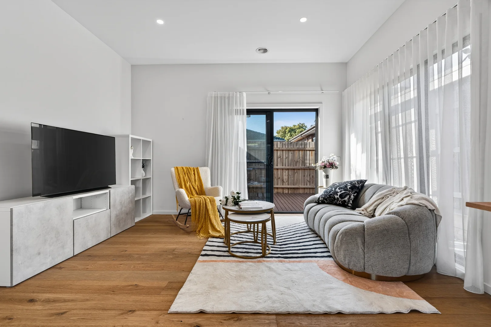 Additional image 4 of 2/10-12 Medhurst Street, Burwood East VIC 3151