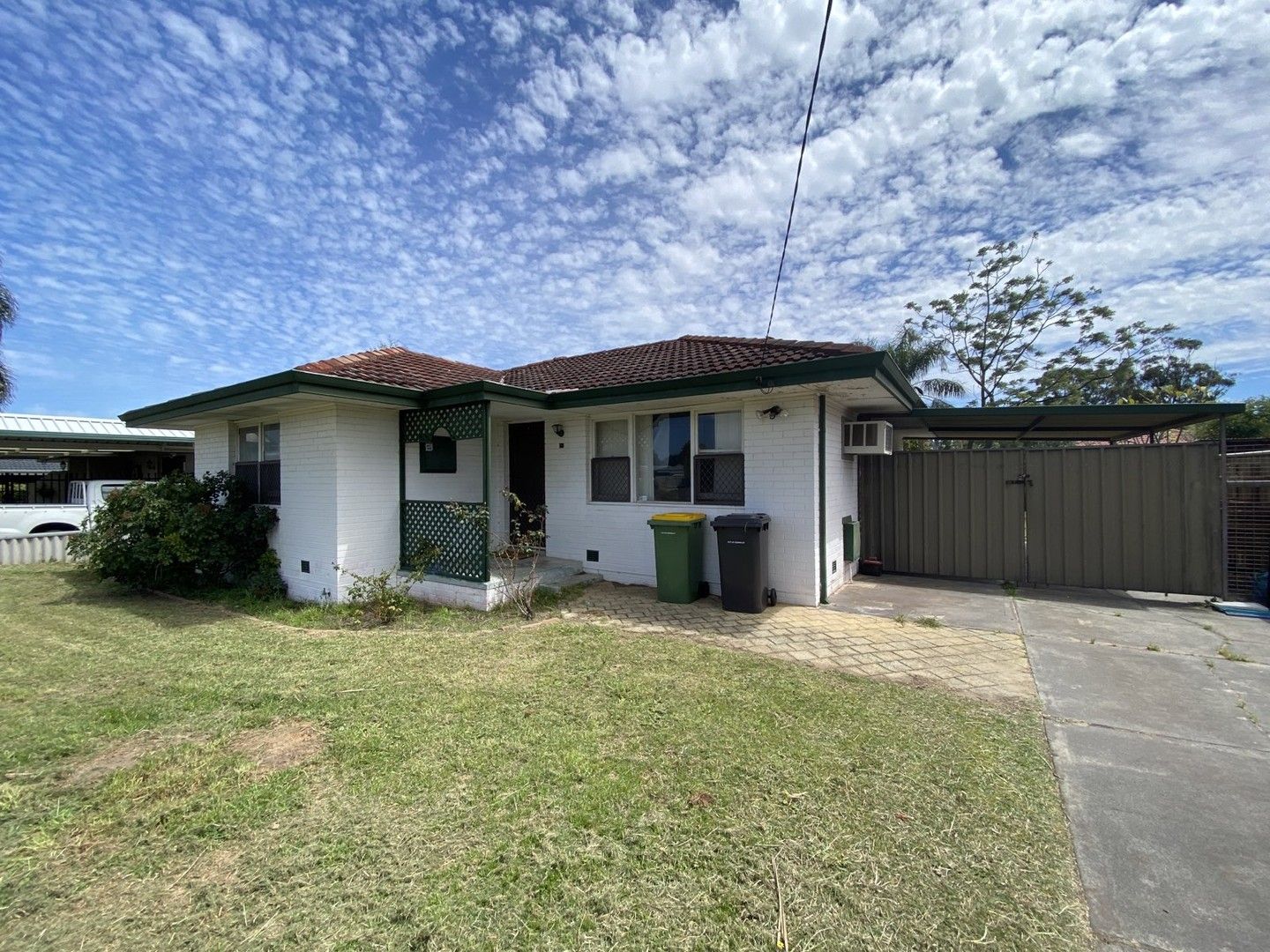 3 bedrooms House in 79 Lalor Road KENWICK WA, 6107