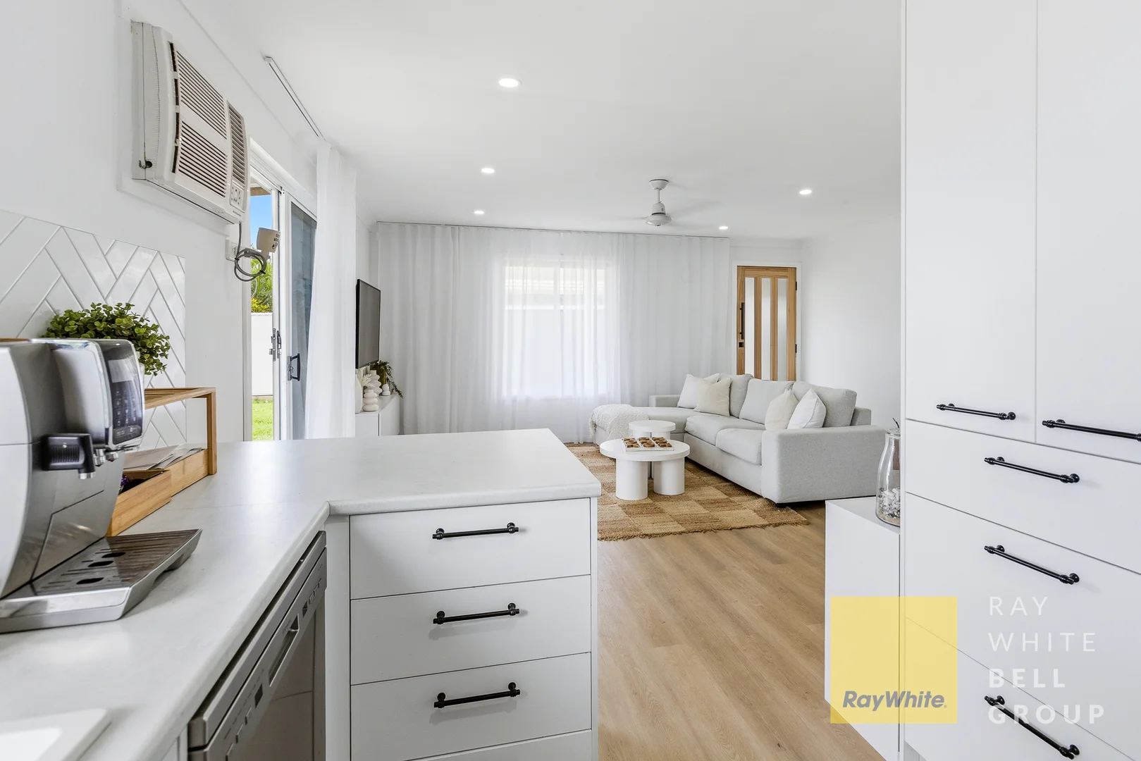 Additional image 8 of 2/9 Beitz Avenue, Labrador QLD 4215