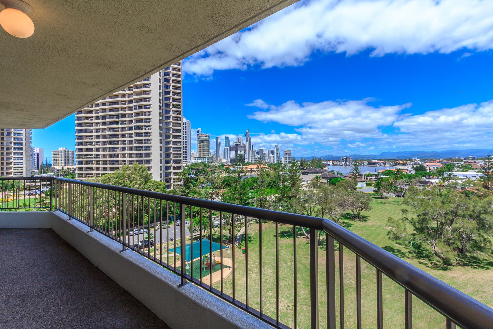 34/5 Admiralty Drive, Surfers Paradise QLD 4217
