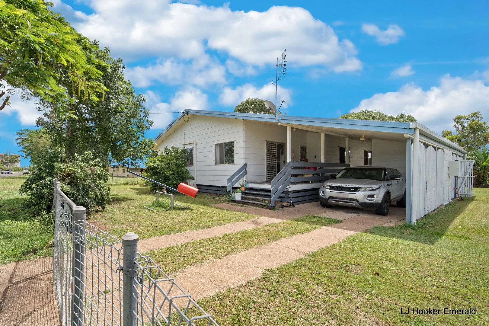 11 Slider Street, Capella QLD 4723