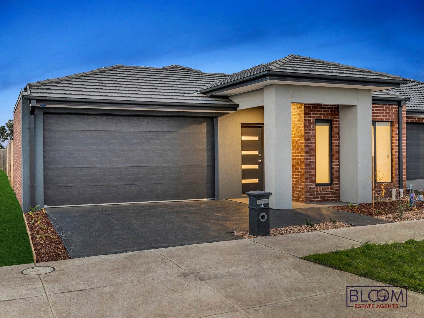 4 bedrooms House in 13 Boilersmith Street DONNYBROOK VIC, 3064