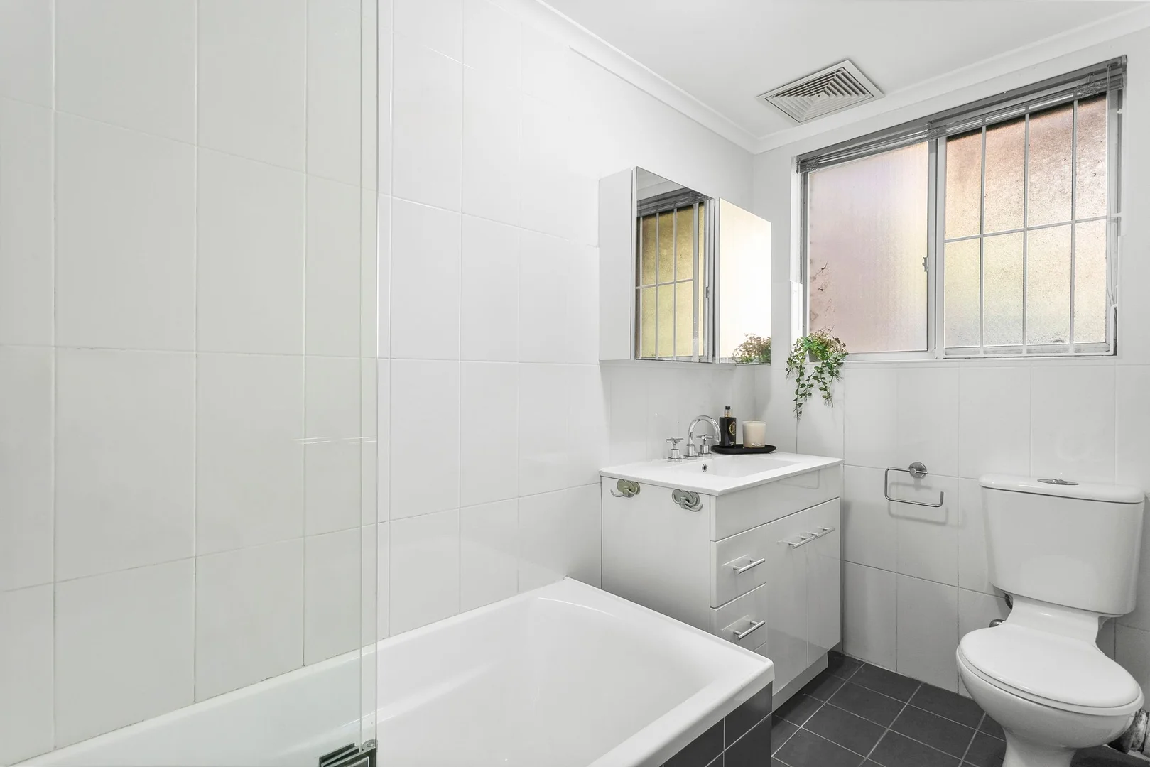 Additional image 6 of 5/2 McMillan Road, Artarmon NSW 2064