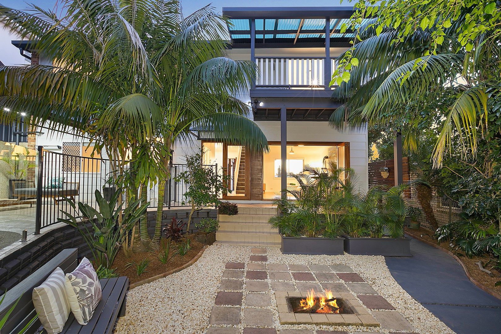 18 Stephenson Road, Bateau Bay NSW 2261, Image 0