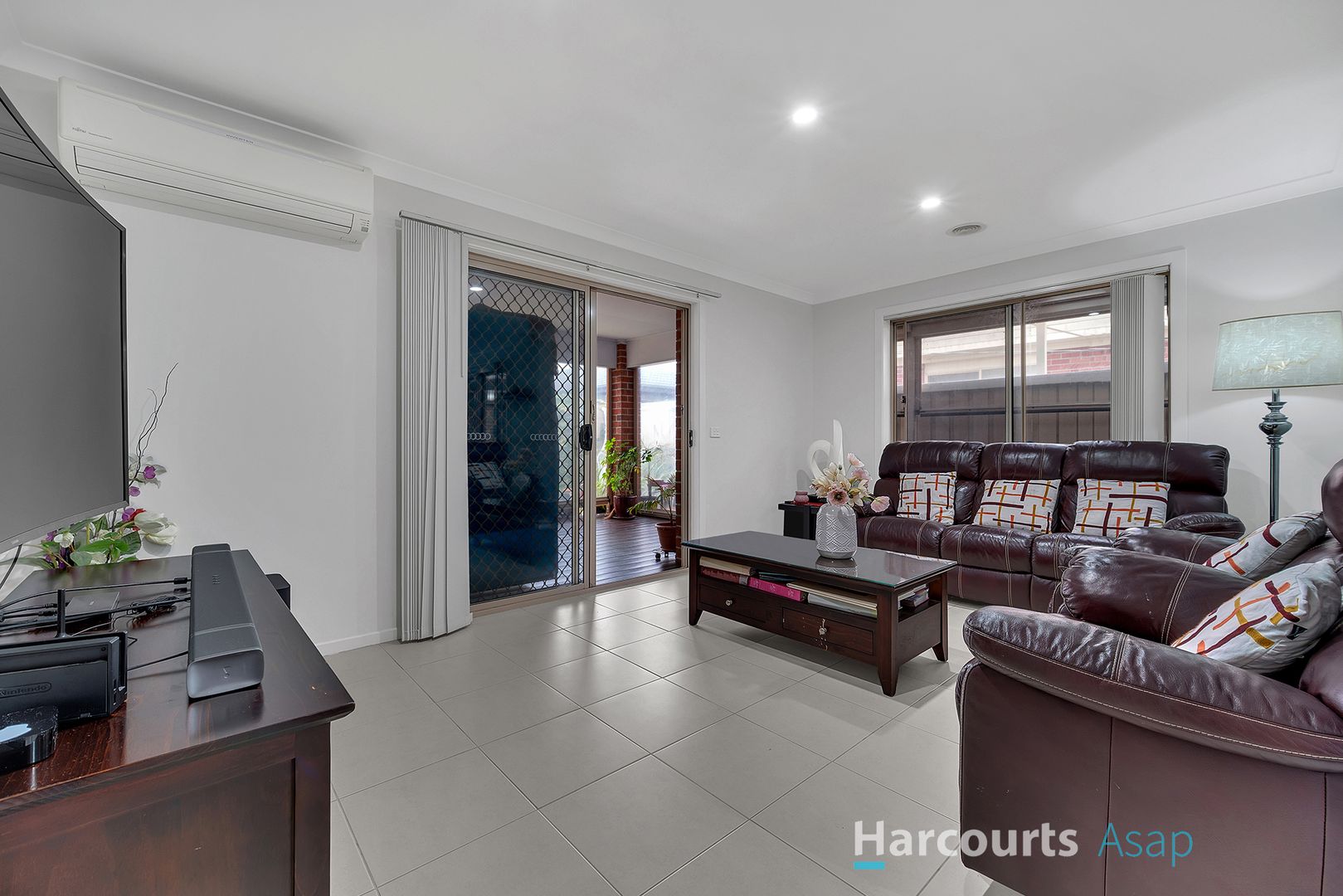 49 Banfield Place, Lyndhurst VIC 3975, Image 1