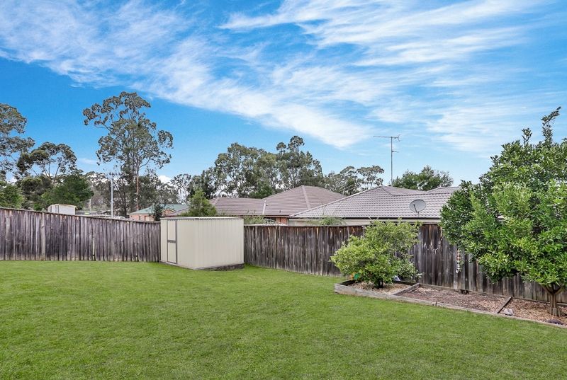 10 Woolshed Pl, Currans Hill NSW 2567, Image 1