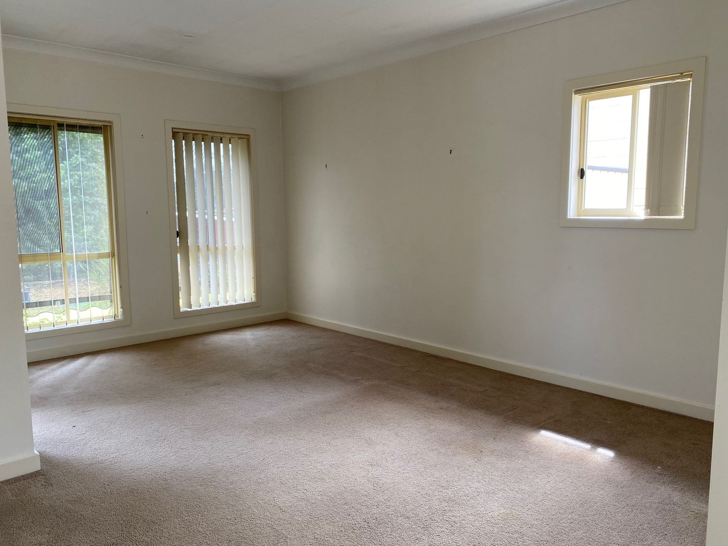 4 Berrigan Street, Tocumwal NSW 2714 House For Rent Domain