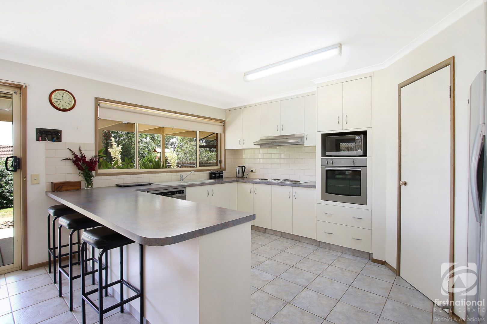 37 Howards Road, Baranduda VIC 3691, Image 2