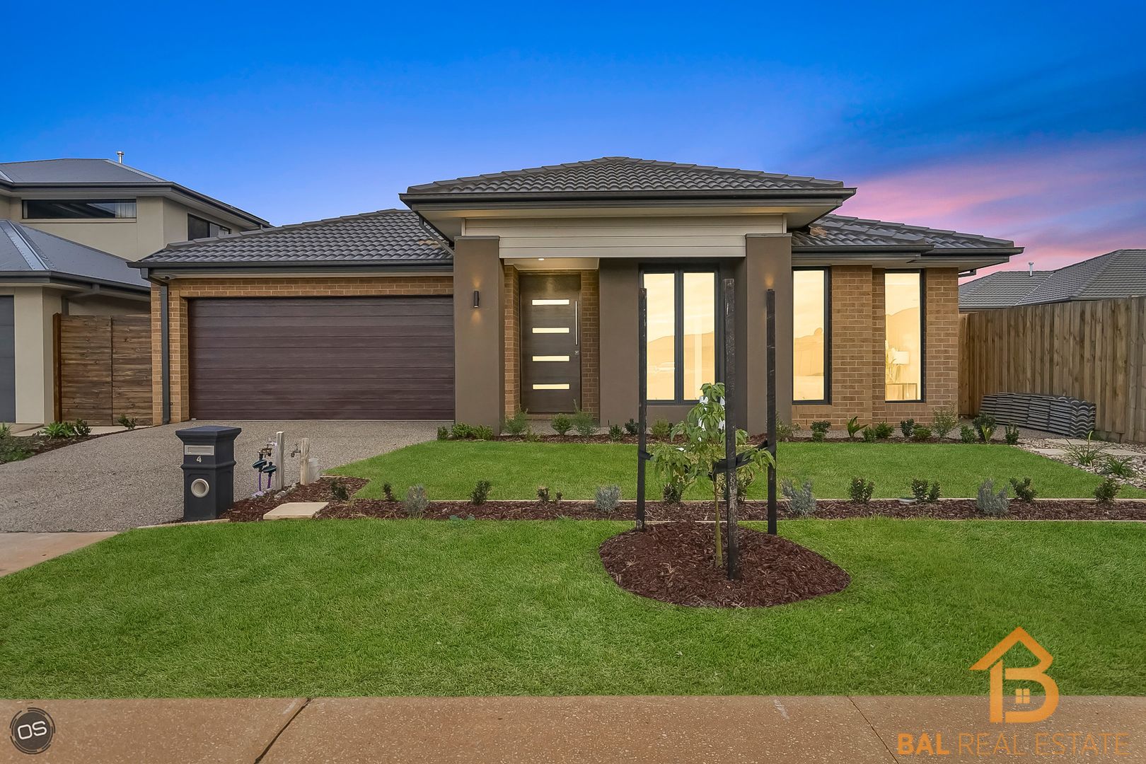 4 bedrooms House in 4 Cascade Drive AINTREE VIC, 3336