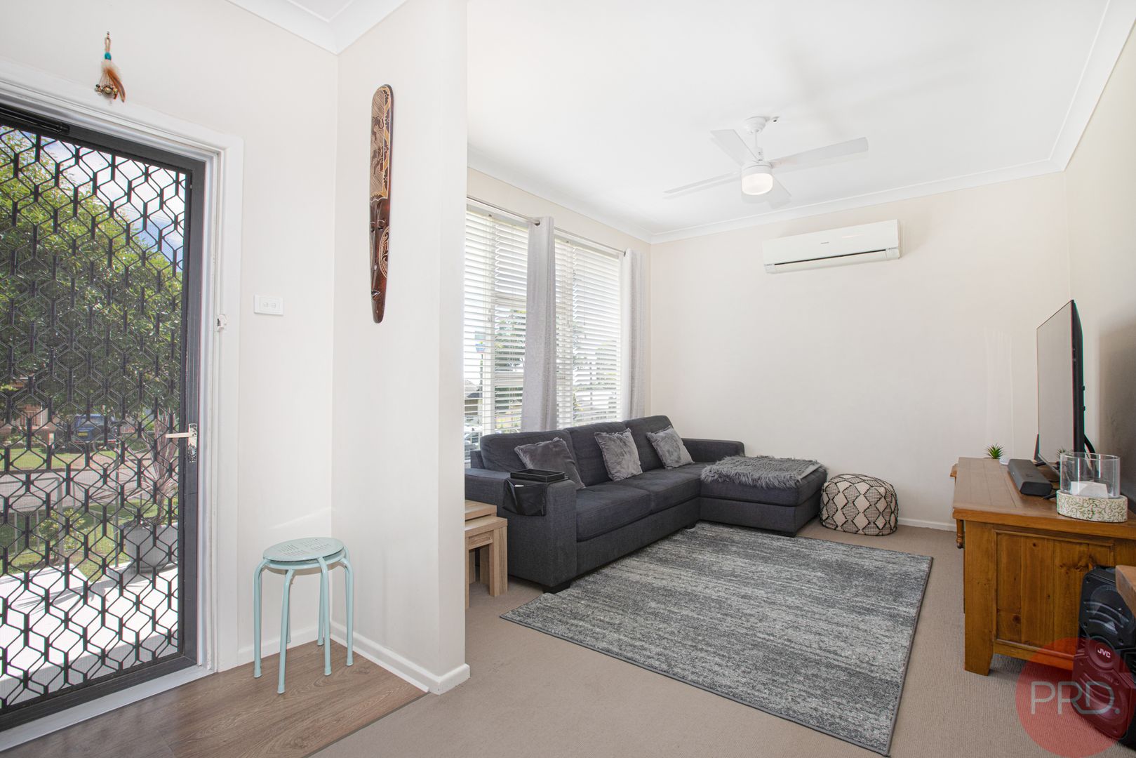 54 Second Avenue, Rutherford NSW 2320, Image 2